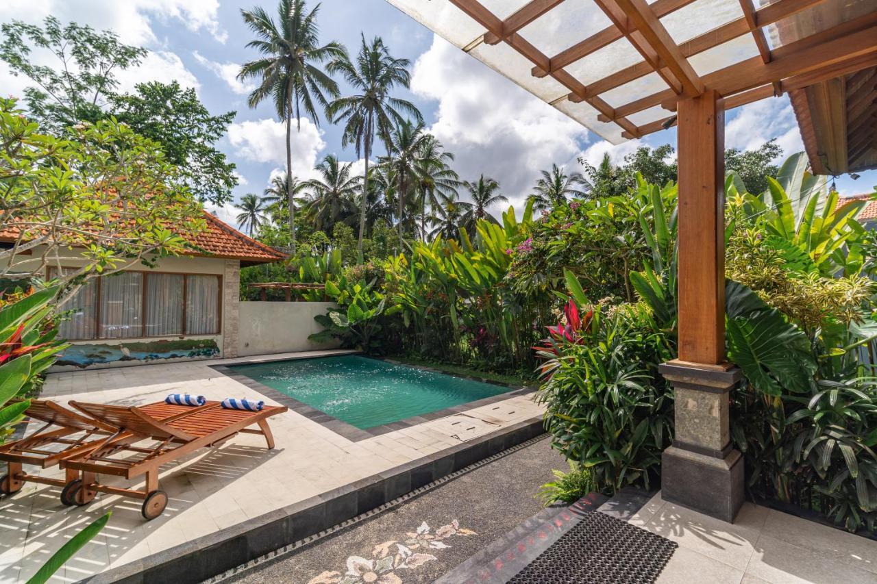 Three Beagles Villa Ubud  Exterior photo