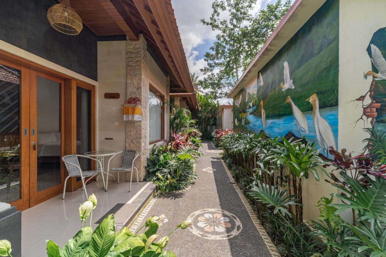 Three Beagles Villa Ubud  Exterior photo