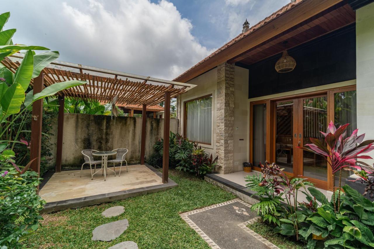Three Beagles Villa Ubud  Exterior photo